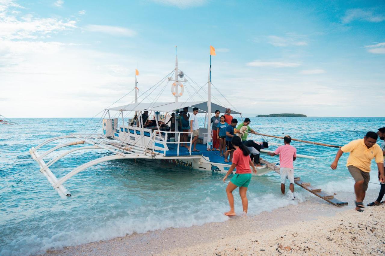 Island Front - Bangcogon Resort And Restaurant Oslob Exterior foto